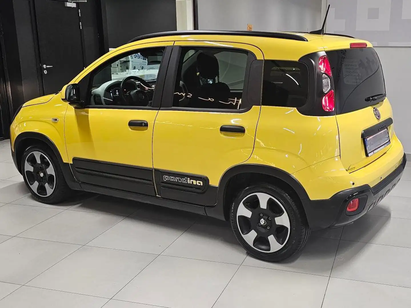 Fiat Panda Pandina 1.0i MHEV 5pl. (Yellow - BGC) Jaune - 2