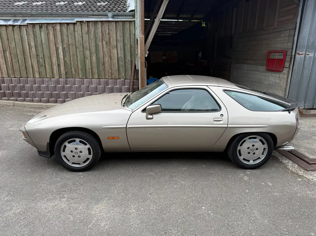 Porsche 928 S, foto 4