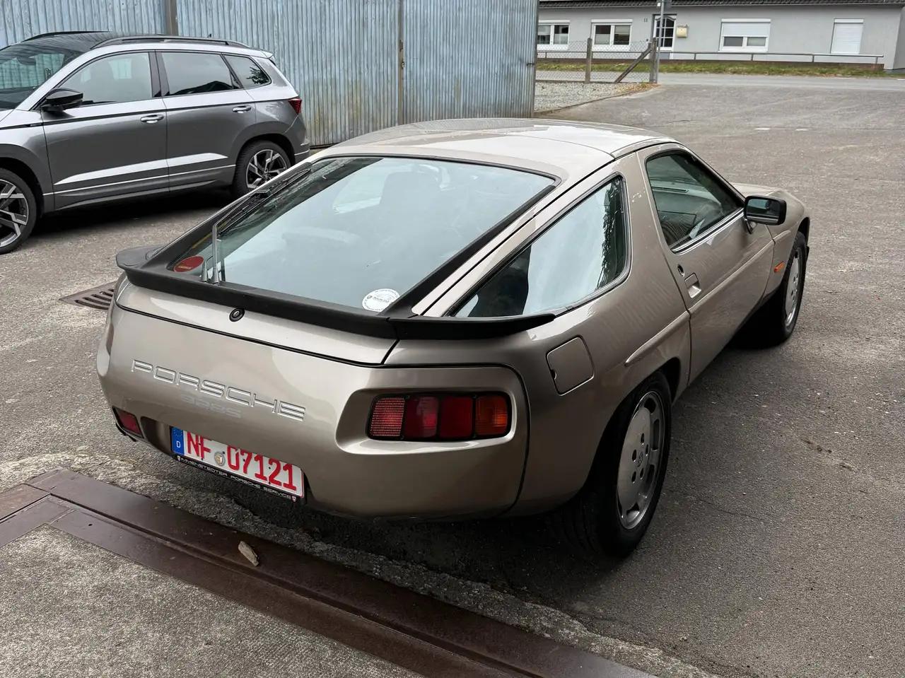 Porsche 928 S, foto 7