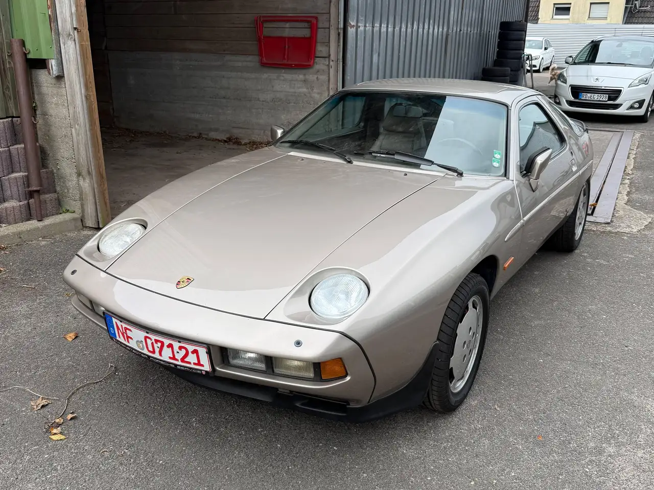Porsche 928 S, foto 3