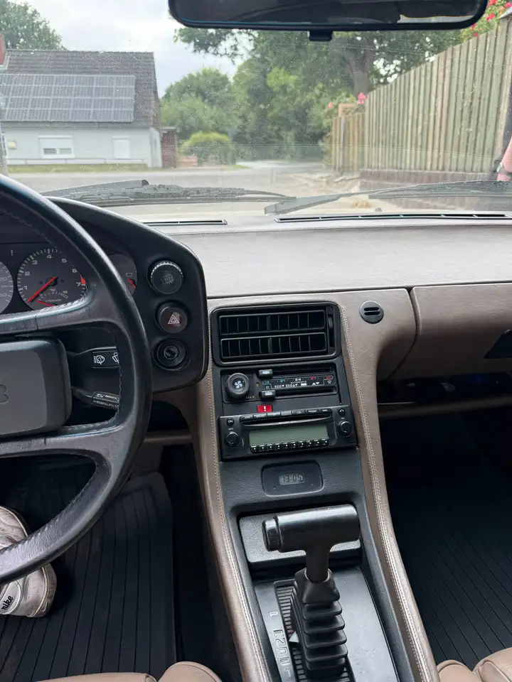 Porsche 928 S, foto 9