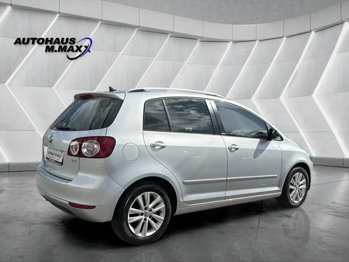 Volkswagen Golf Plus VI Style Navi ParkAssist Standheizung Silber - 2