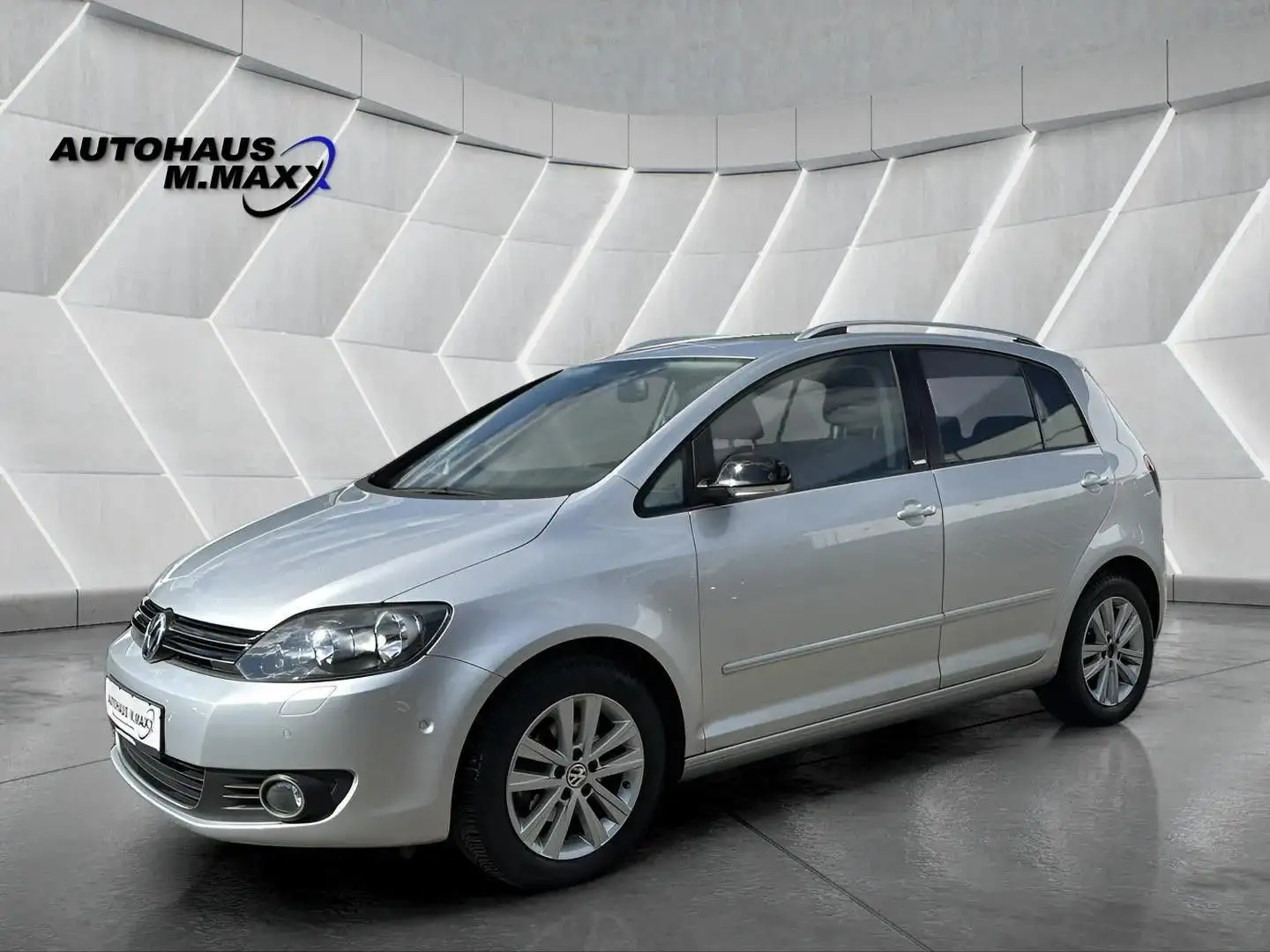 Volkswagen Golf Plus VI Style Navi ParkAssist Standheizung Silber - 1