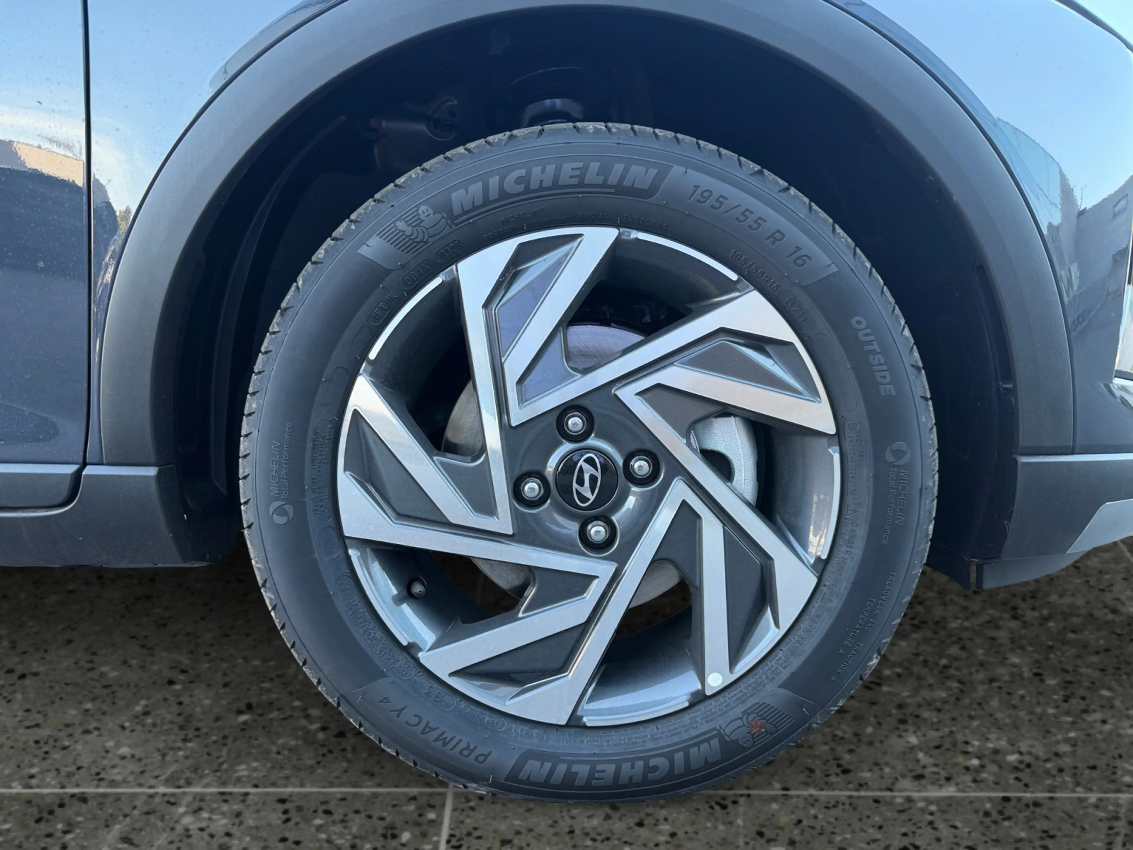 Hyundai BAYON Comfort Line 1.0 T-GDI DCT — photo 13