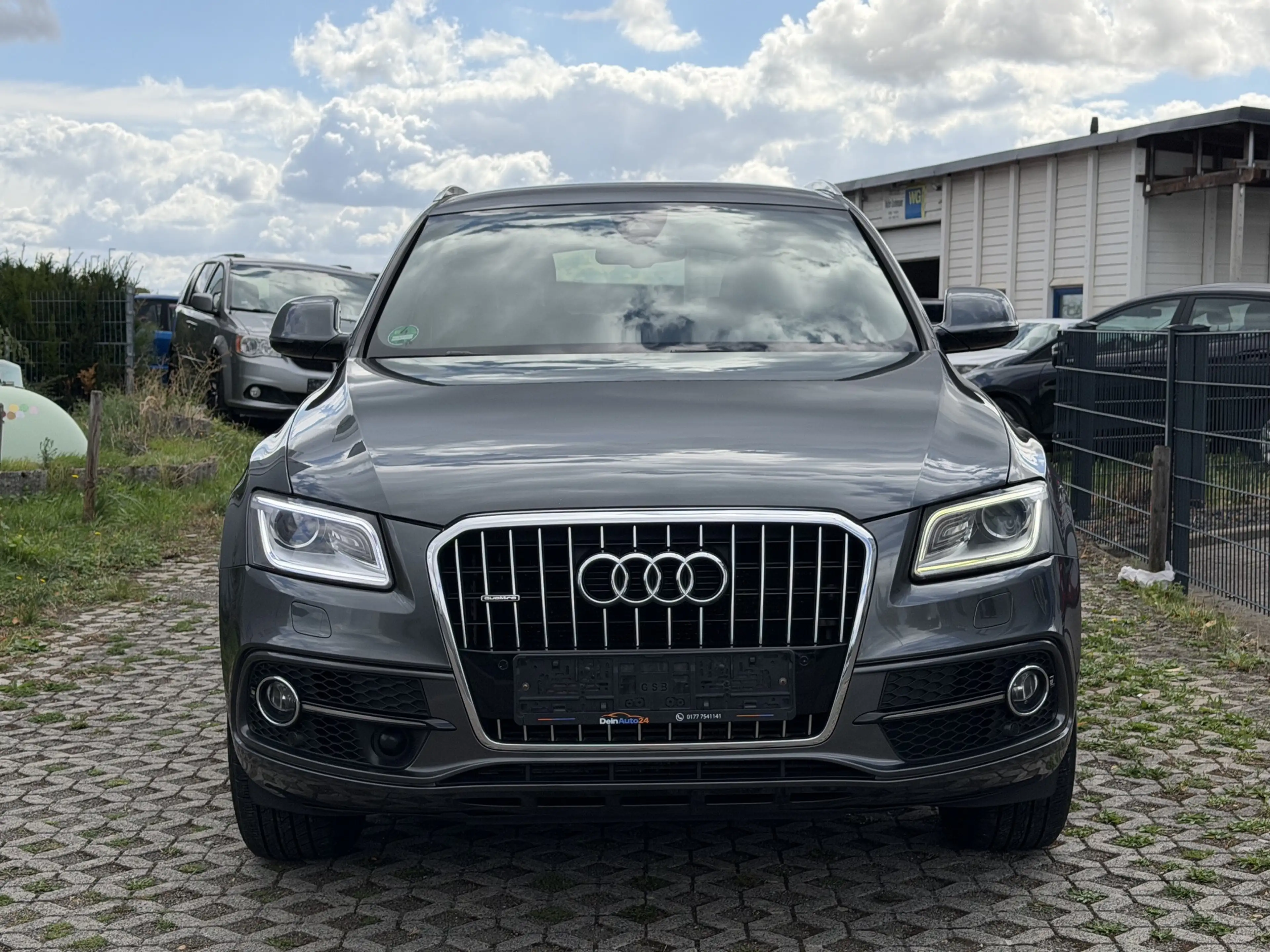 Audi Q5 3.0 TDI quattro s-line AHK Xenon Navi Leder — photo 2