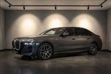 7 e xDrive M Sport Excl Lounge l Sky Lounge l Bowe
