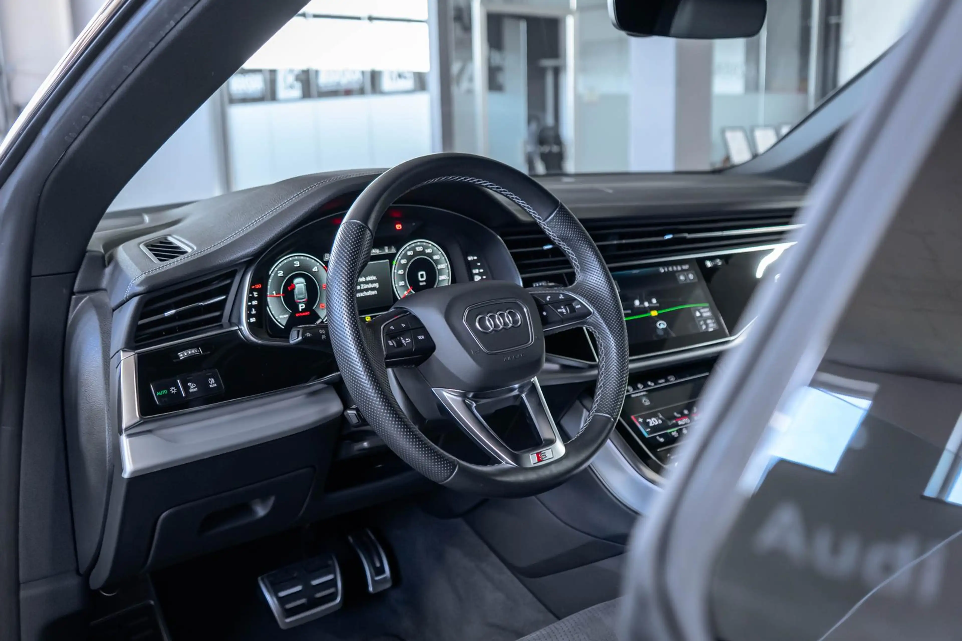 Audi Q8 3.0 V6 TDI quattro MATRIX SHZ RFK S-LINE — photo 13