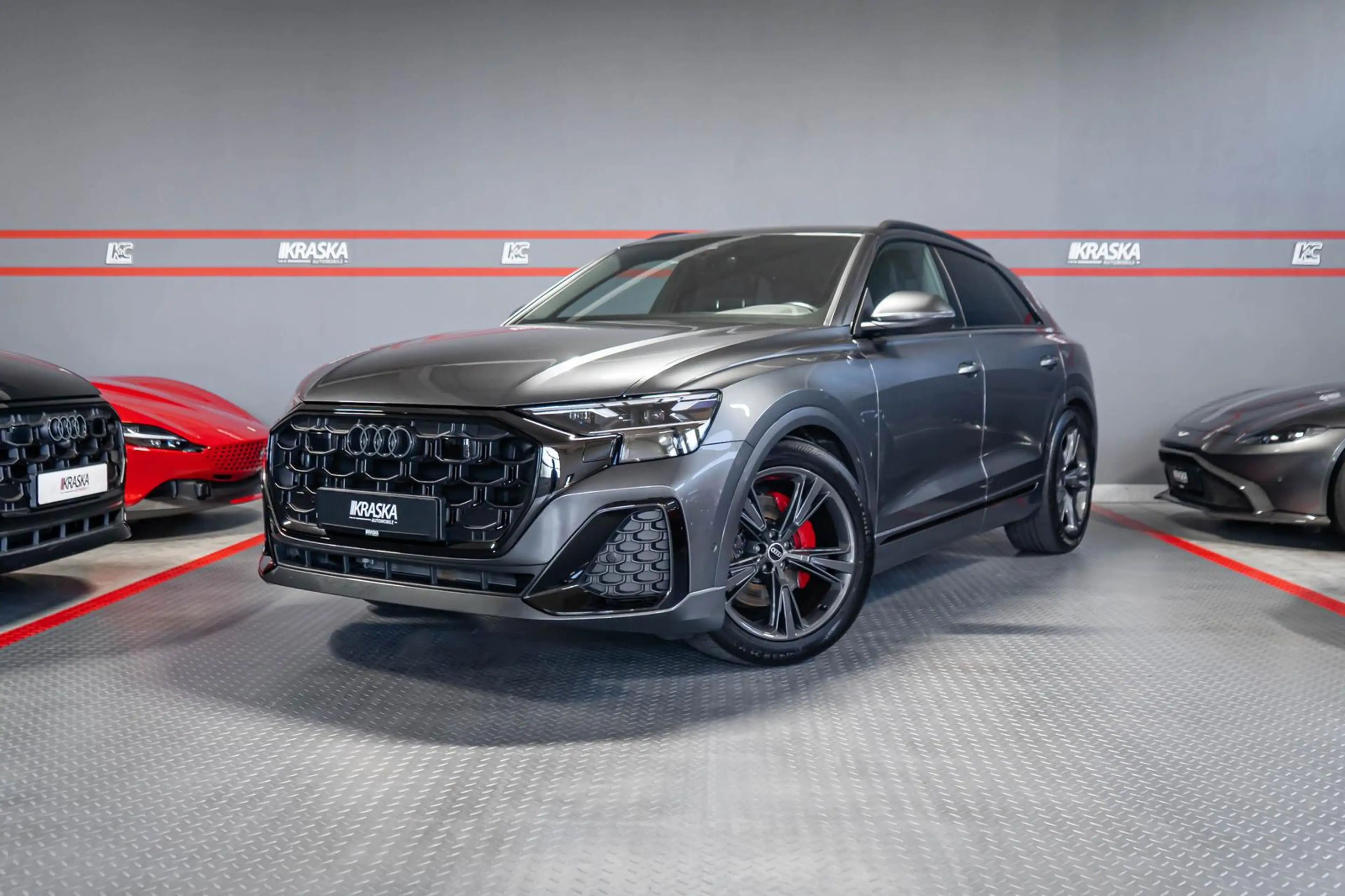 Audi Q8 3.0 V6 TDI quattro MATRIX SHZ RFK S-LINE