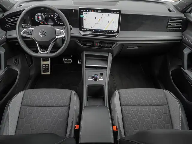 Volkswagen Tiguan view 10