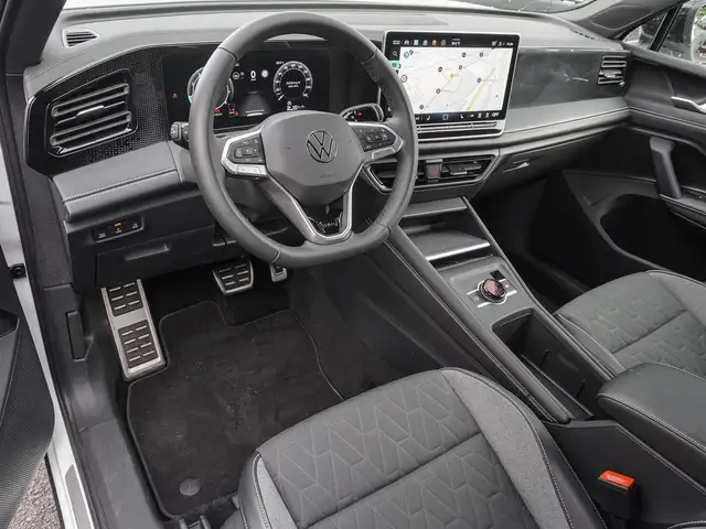 Volkswagen Tiguan view 9