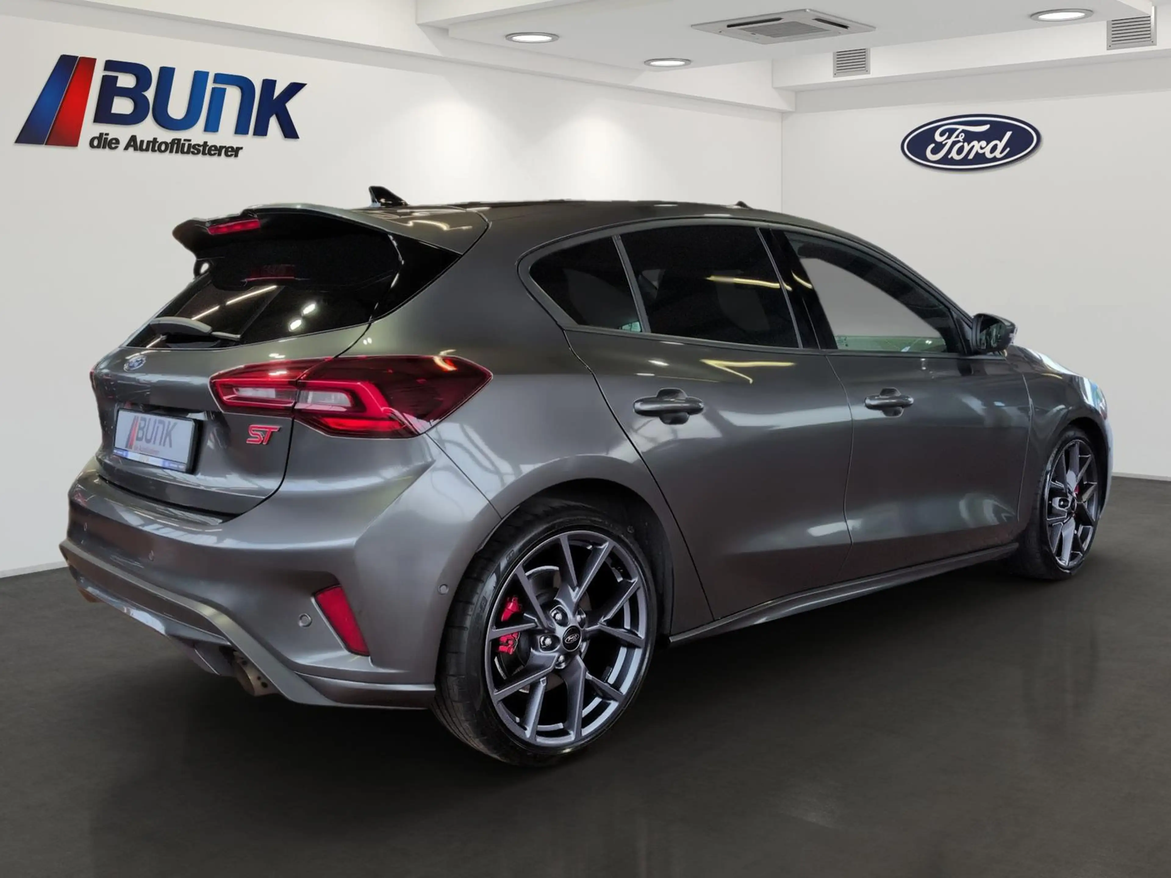Ford Focus ST-X 2.3L /Body-Styling-Paket/ Farbdisplay — photo 3