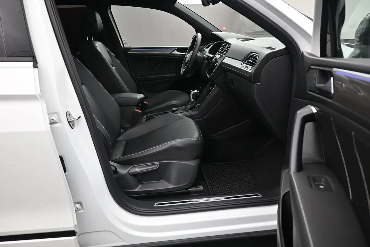 Volkswagen Tiguan photo Volkswagen Tiguan