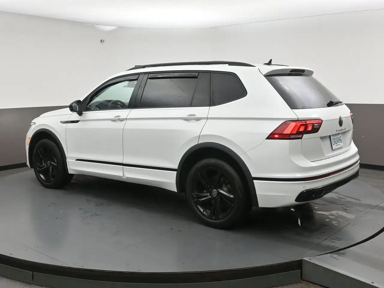 Volkswagen Tiguan photo Volkswagen Tiguan