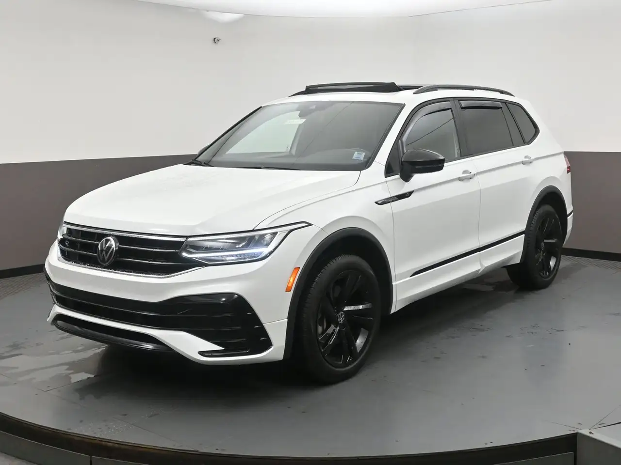 Volkswagen Tiguan photo Volkswagen Tiguan
