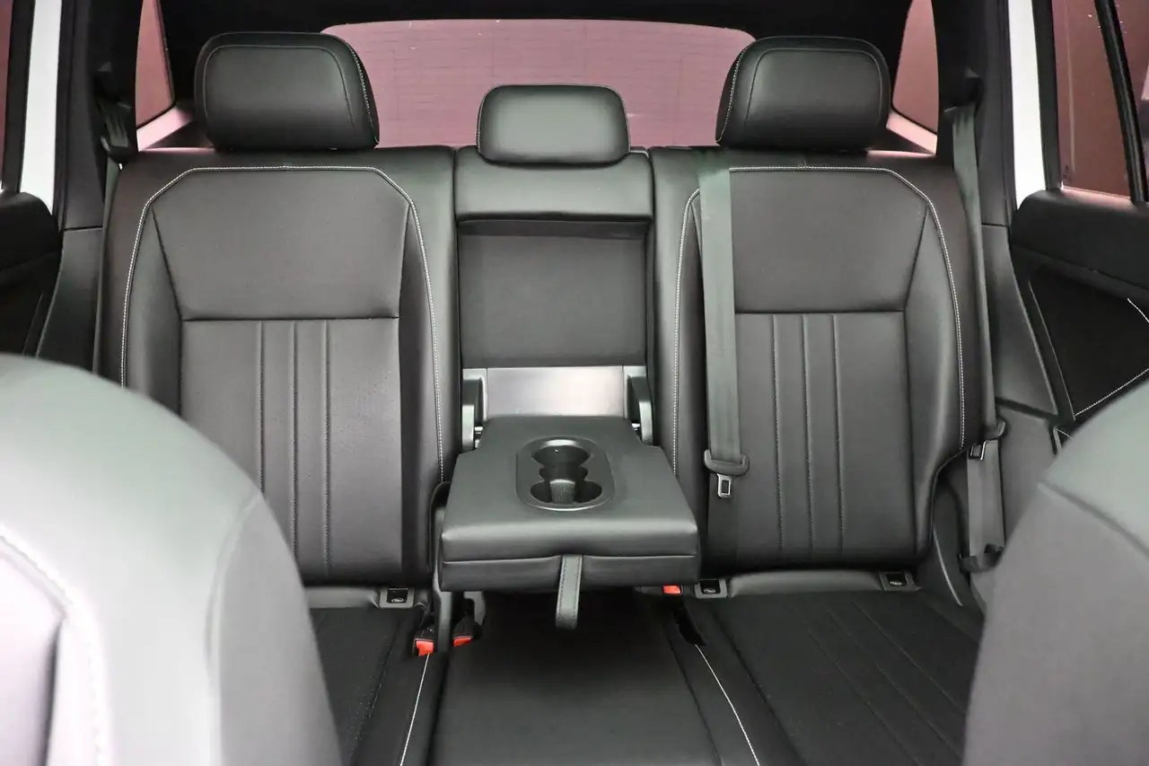 Volkswagen Tiguan photo Volkswagen Tiguan