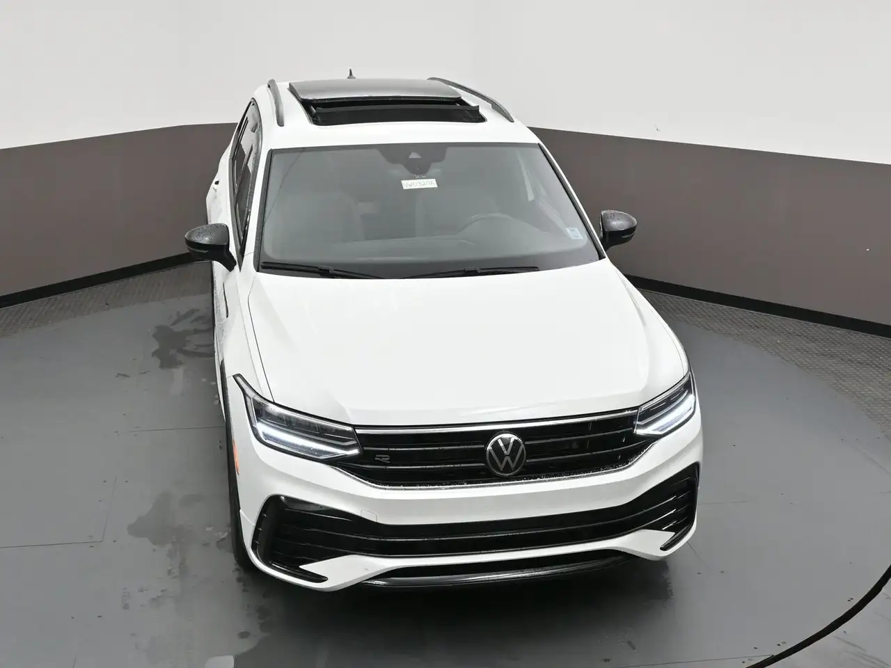Volkswagen Tiguan photo Volkswagen Tiguan
