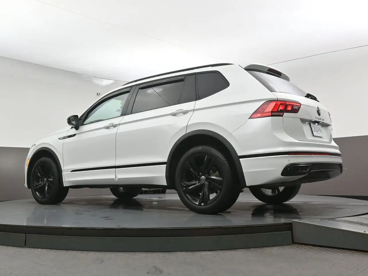 Volkswagen Tiguan photo Volkswagen Tiguan