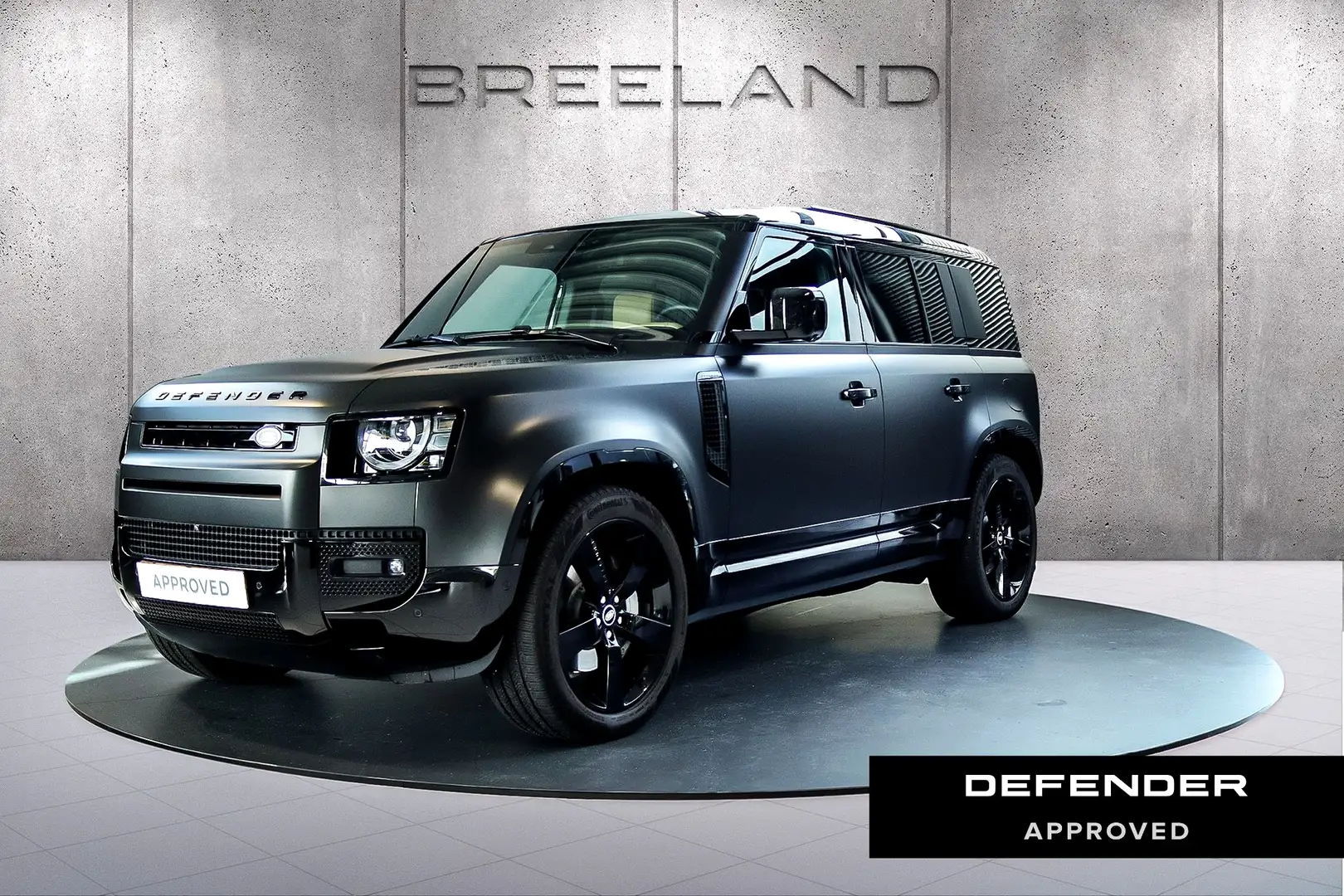 Land Rover Defender P300e 110 X-Dynamic HSE | Satin-PPF | 22" | Trekha Schwarz - 1