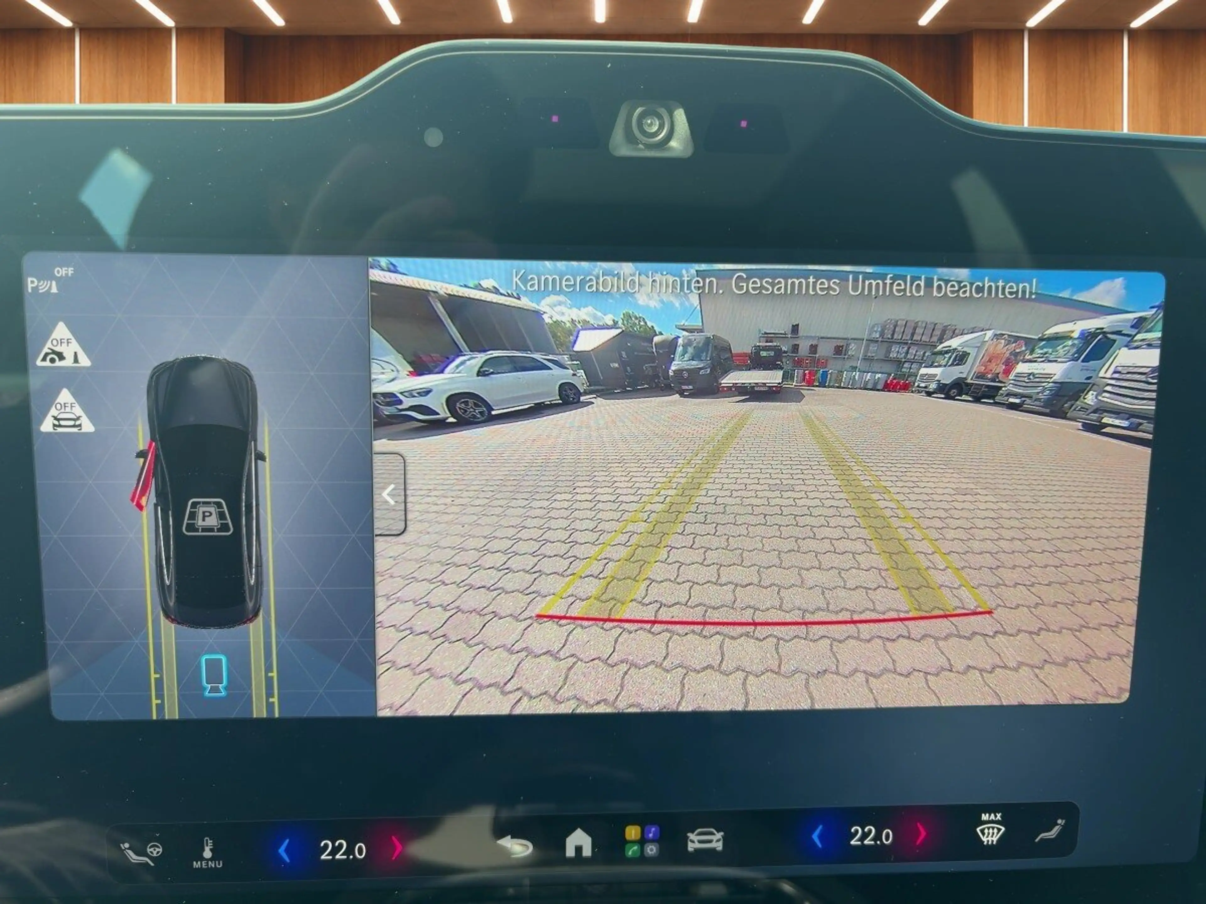 Mercedes-Benz C 400 C 400 4MATIC EQ SKY-PANO+R.KAMERA+DIST.+KEYL.+ LED — photo 13