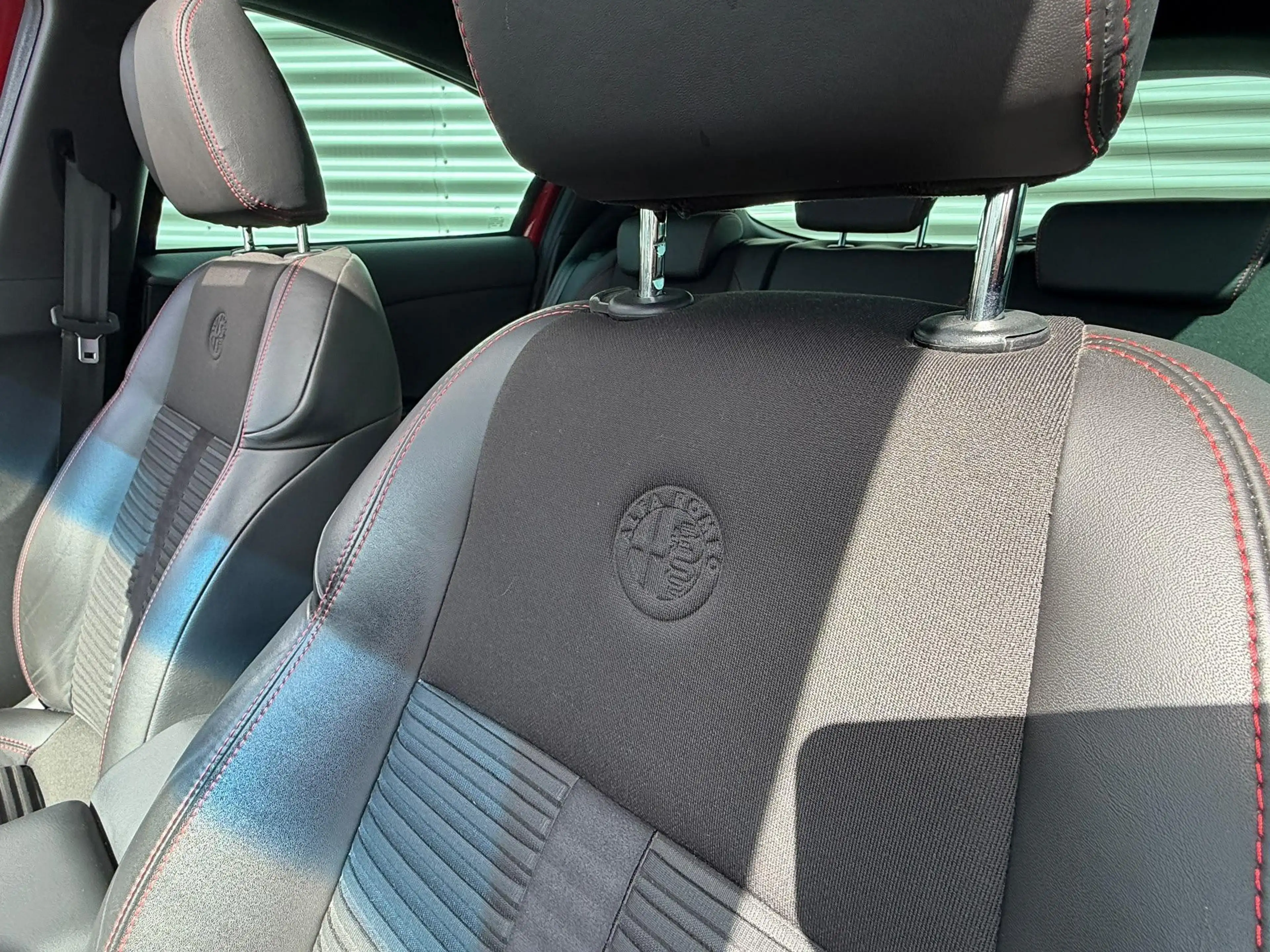 Alfa Romeo Giulietta 1.7 TBi Quadrifoglio Verde | Schuif kantel dak | C — photo 13