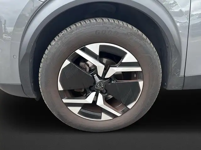 Peugeot 2008 view 9