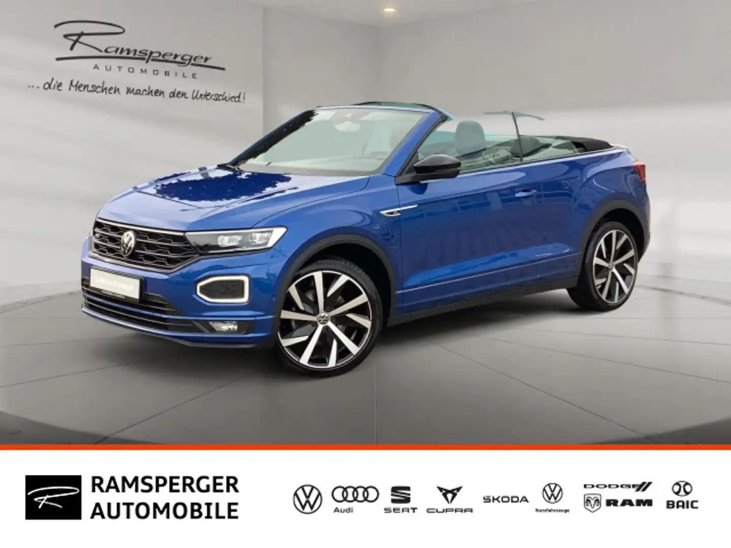 Volkswagen T-Roc 1.5 TSI DSG R-Line Black ACC LED Blau - 1
