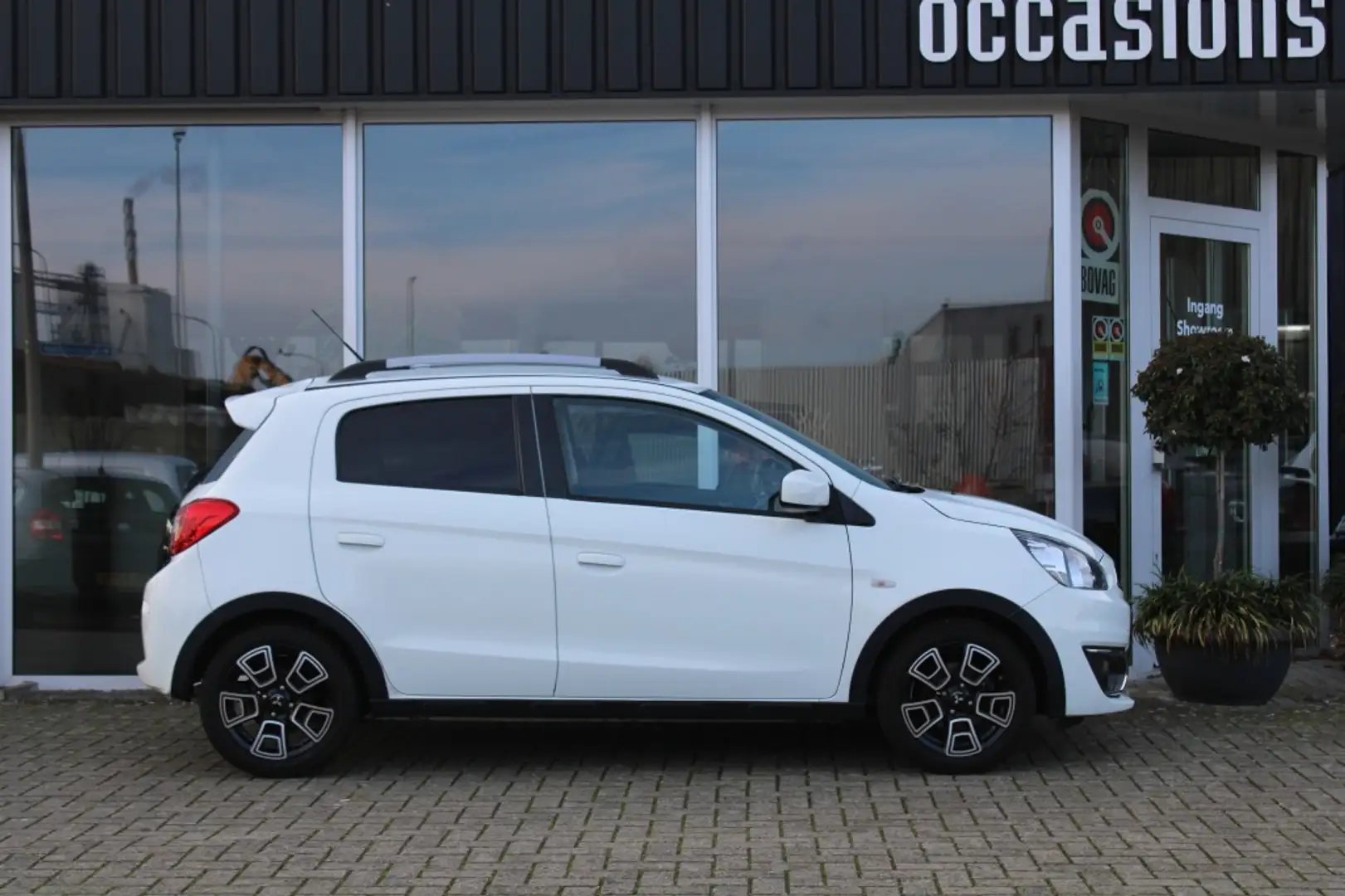 Mitsubishi Space Star 1.2 Connect Pro Blanc - 2