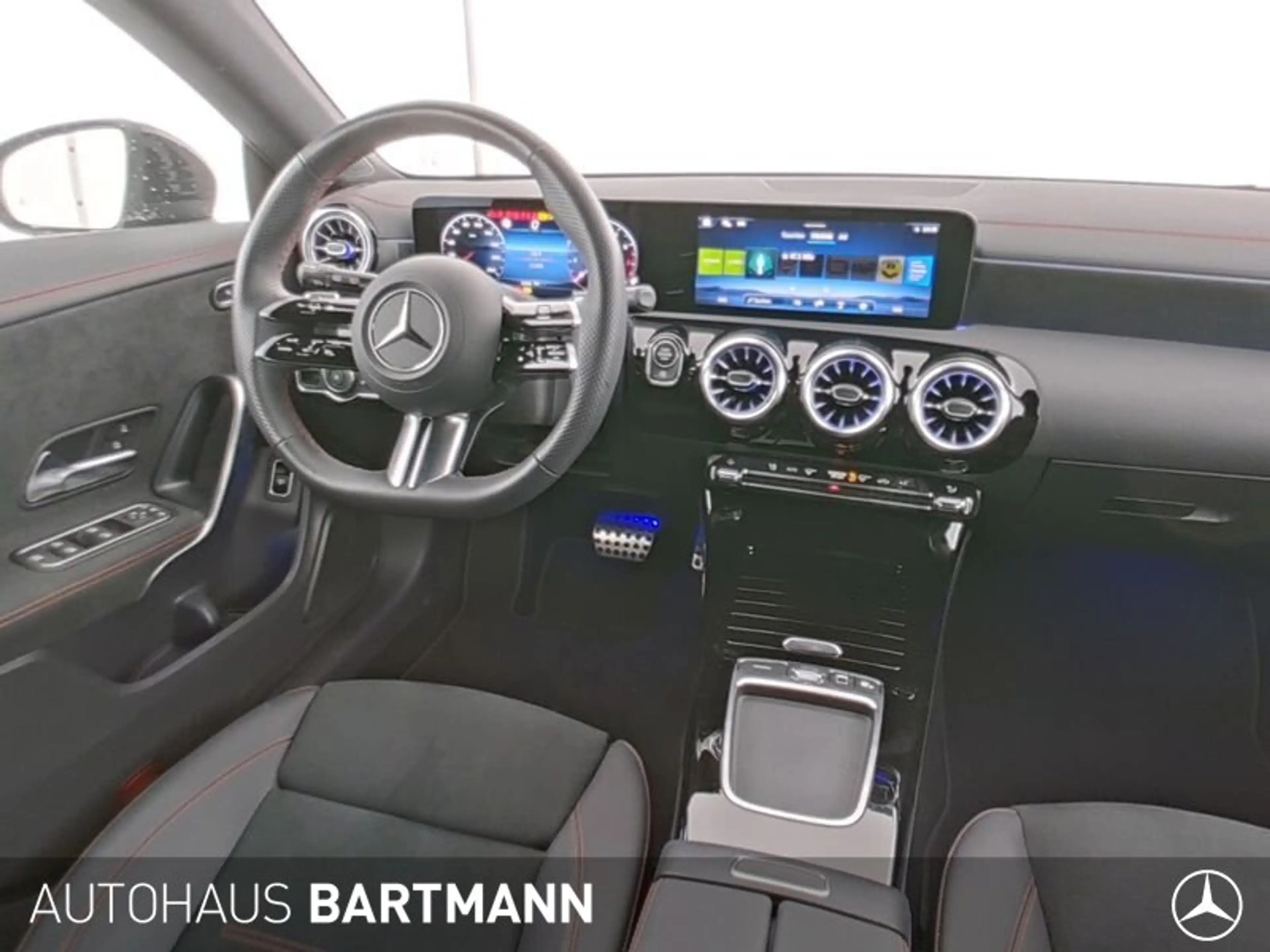 Mercedes-Benz CLA 200 CLA 200 AMG+AHK+TOTW+NIGHT +LED+MBUX+KAMERA+AMBI — photo 6
