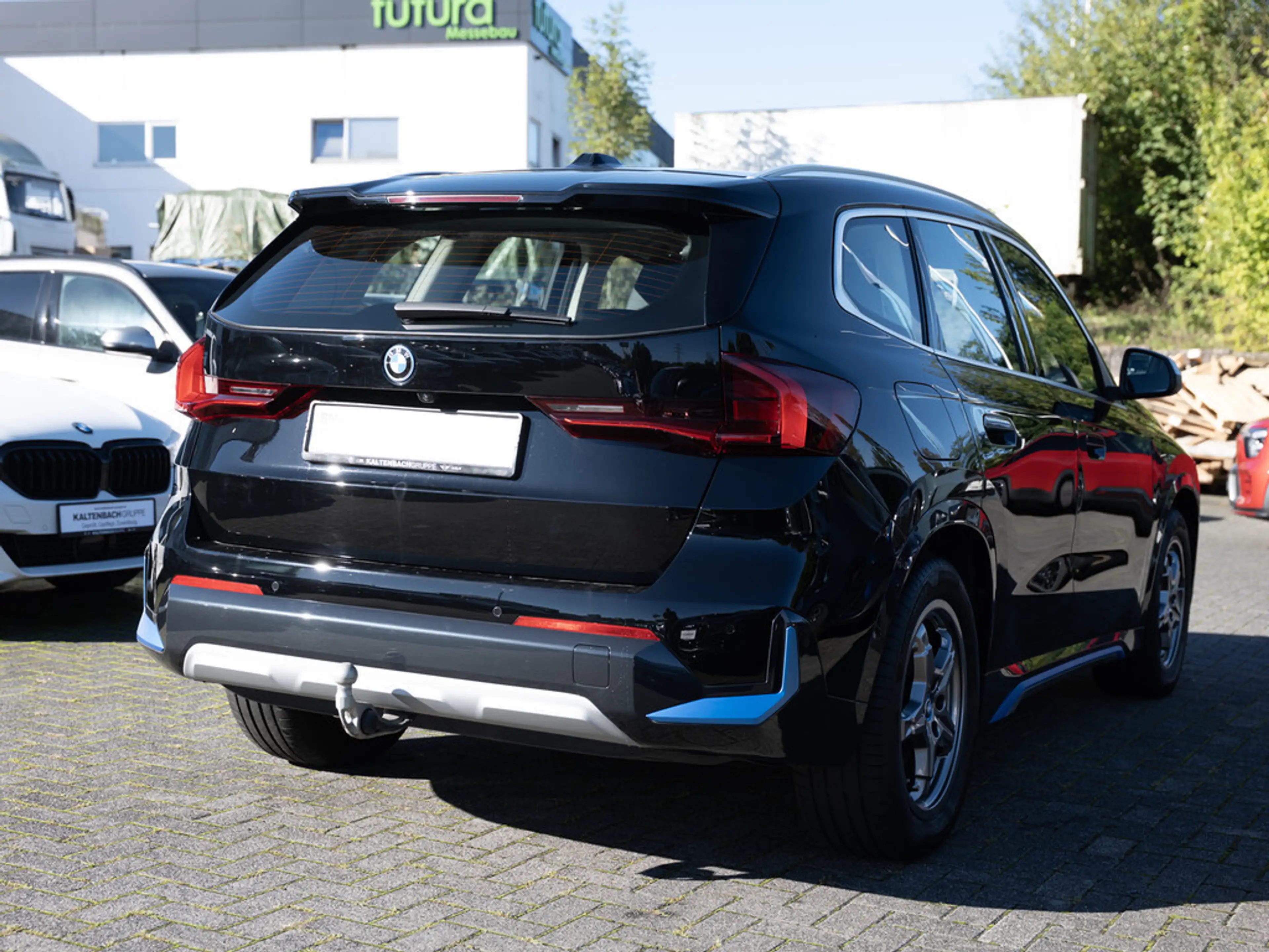 BMW X1 xDrive30 xLine AHK LED NAVI KAMERA SHZ PDC — photo 6