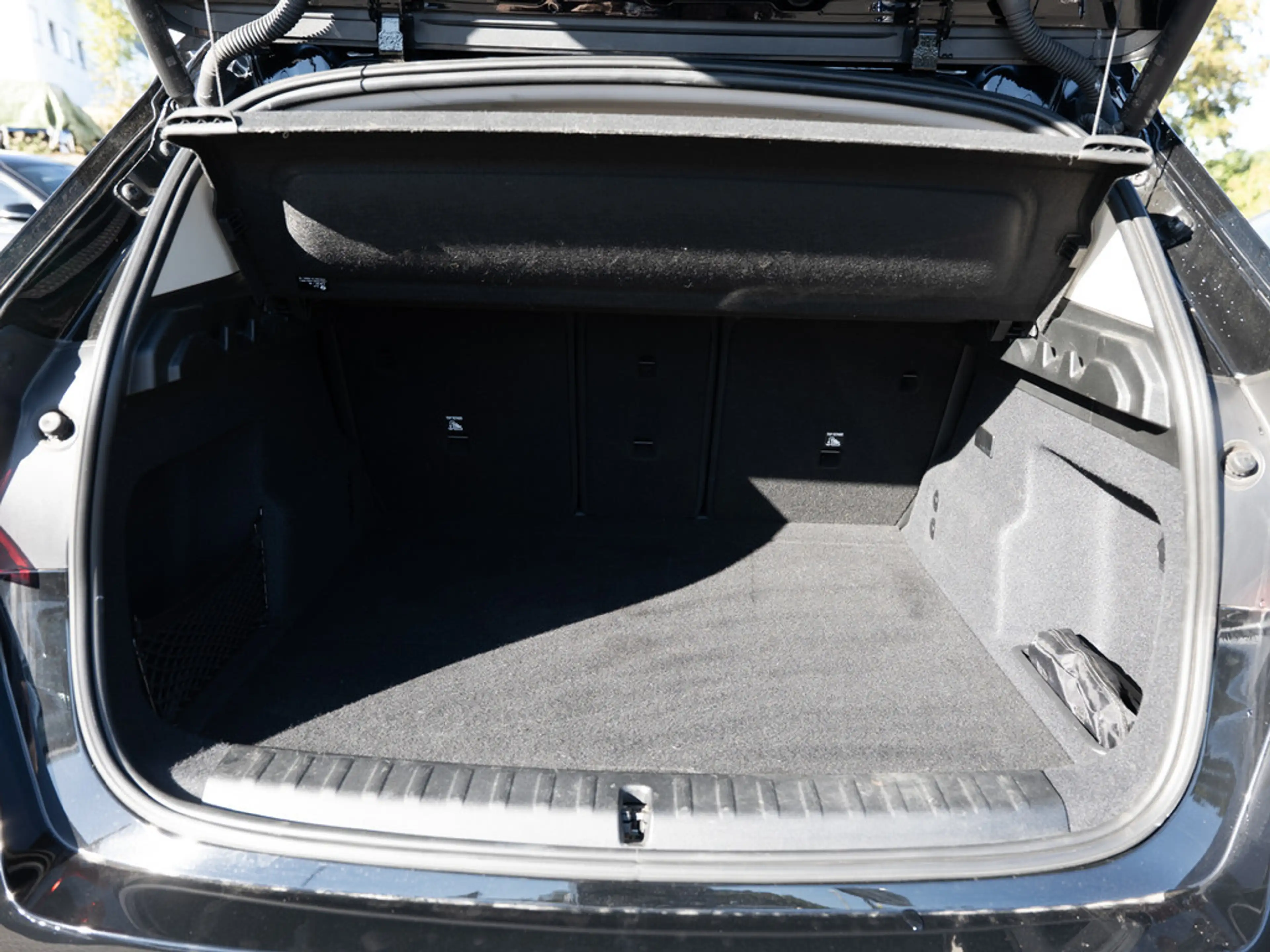 BMW X1 xDrive30 xLine AHK LED NAVI KAMERA SHZ PDC — photo 14