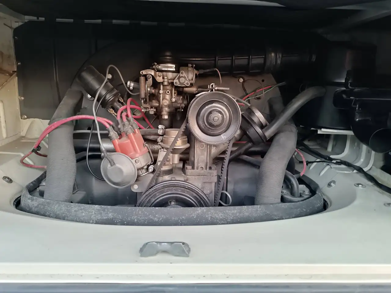 Volkswagen T2 bus 9 posti, foto 9