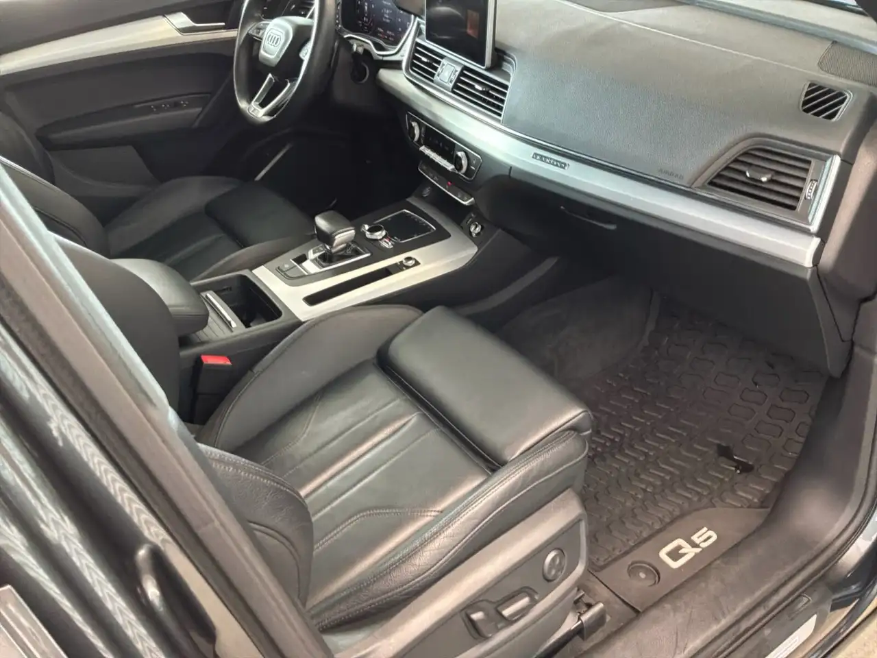 Audi Q5 photo Audi Q5