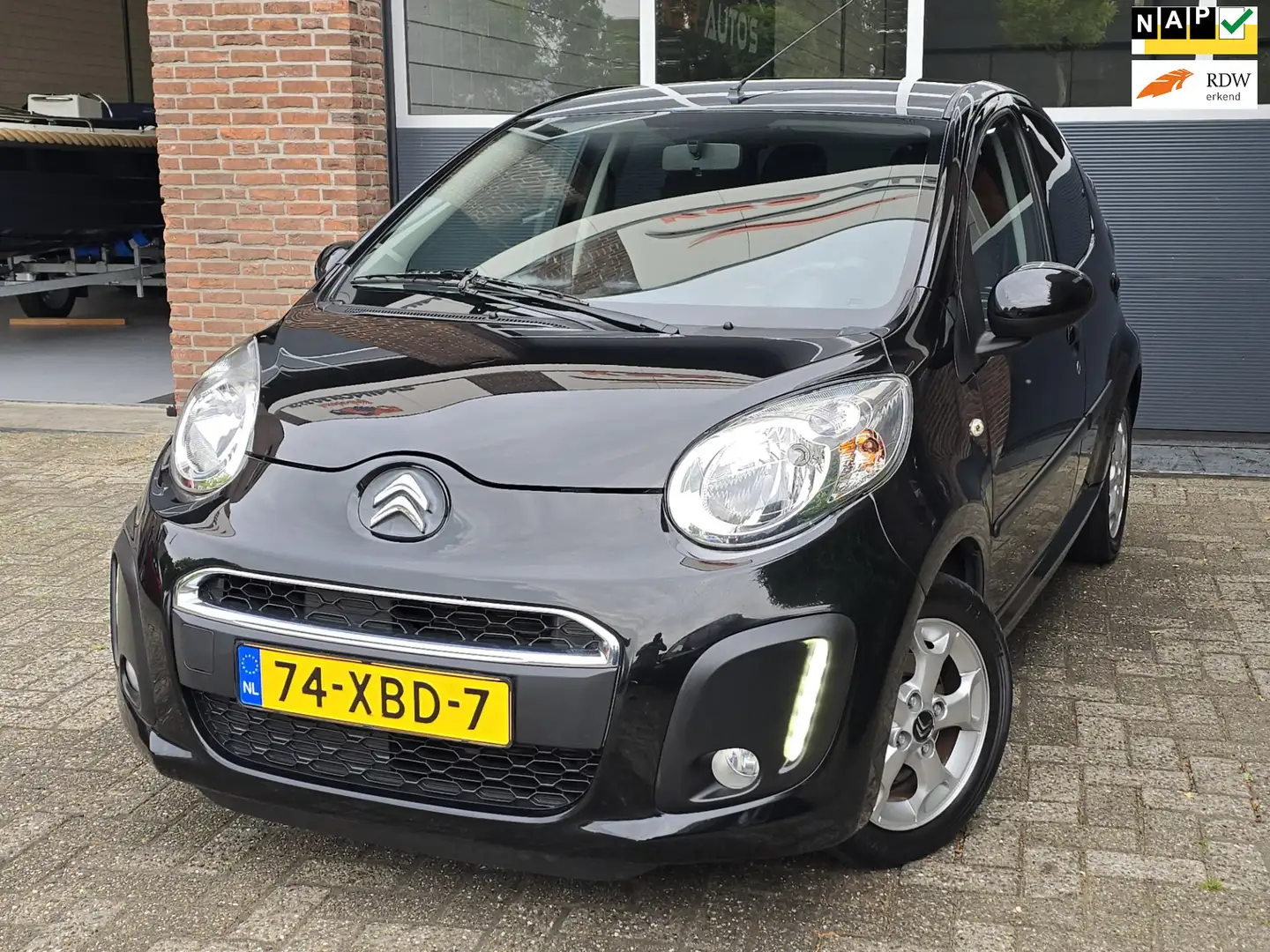 Citroen C1 1.0 Exclusive Automaat |Uniek |Nap |Airco |Led Negro - 1