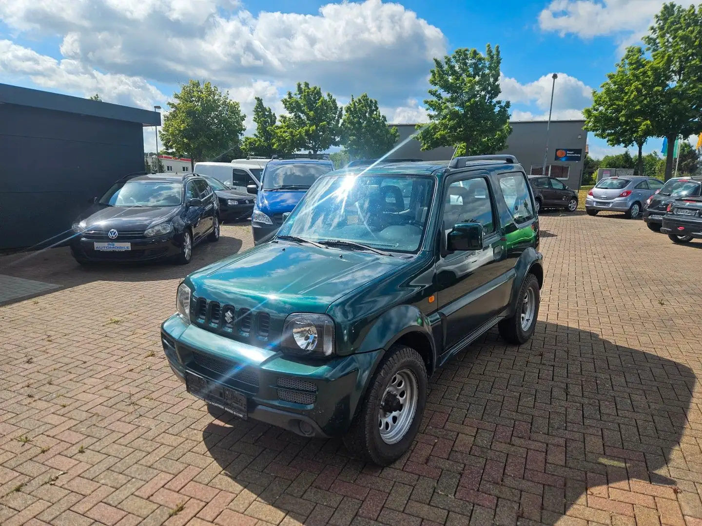 Suzuki Jimny Ranger 4X4 ALLRAD/AHK Grün - 1