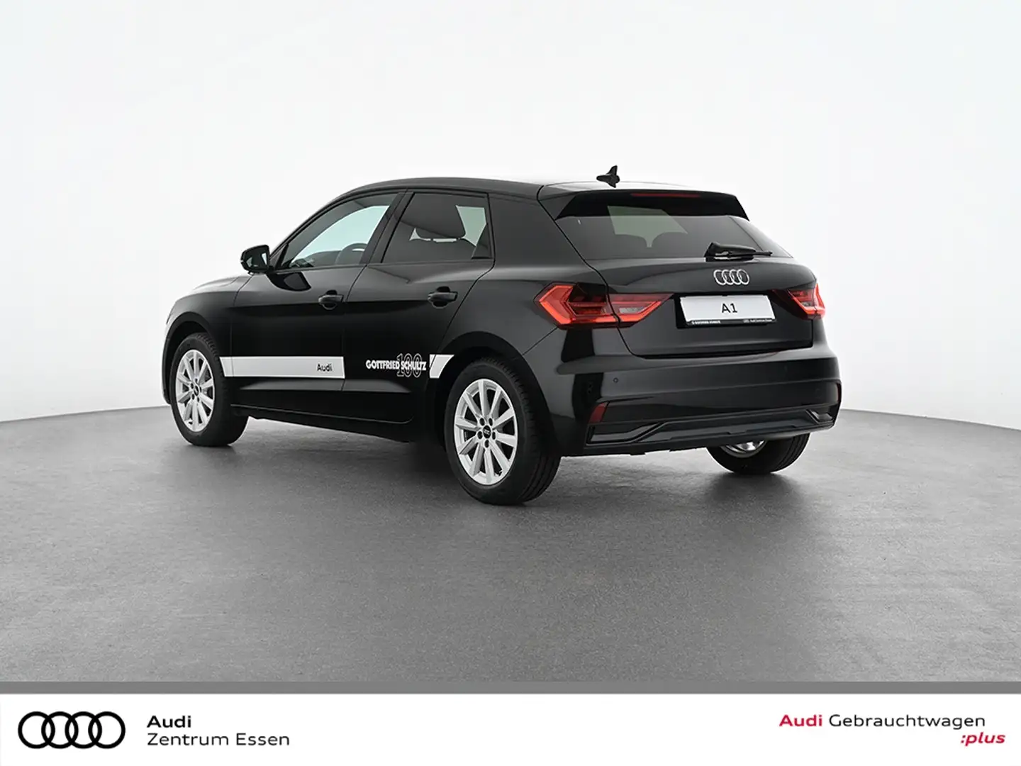 Audi A1 SPORTBACK ADVANCED 25 TFSI 70(95 Schwarz - 2