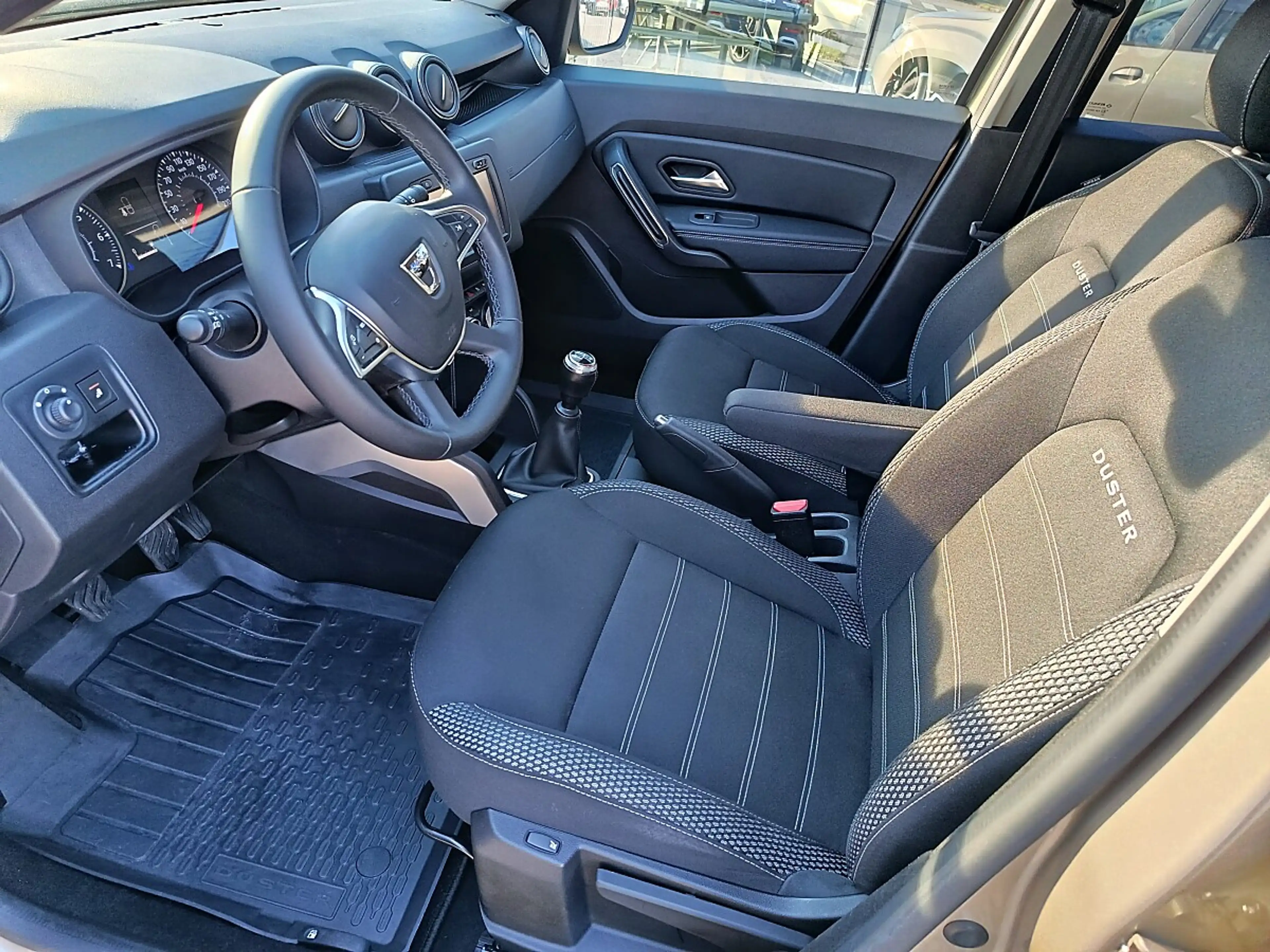 Dacia Duster II 1.5 dCi 110 Prestige 4WD — photo 9
