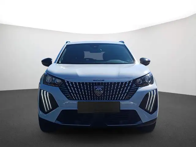 Peugeot 2008 view 2
