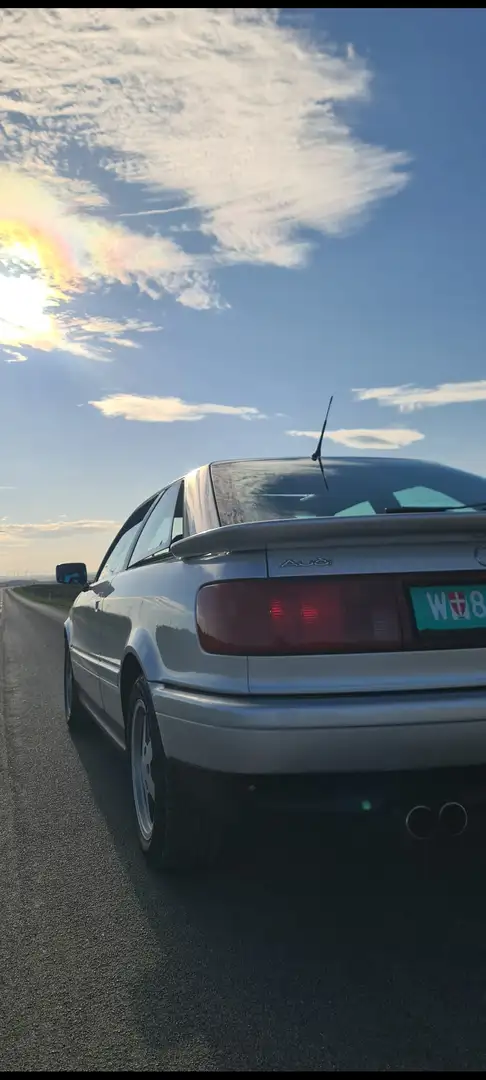 Audi S2 Coupé 20V Turbo ERSTLACK und ORIGINALZUSTAND Silber - 2