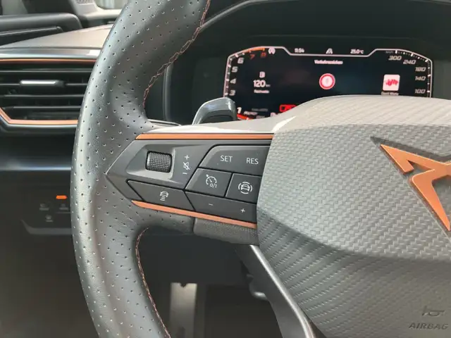CUPRA Leon view 22