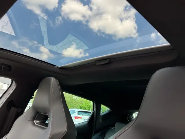 CUPRA Leon view 28