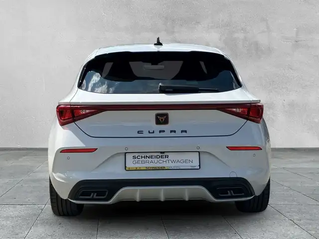 CUPRA Leon view 4