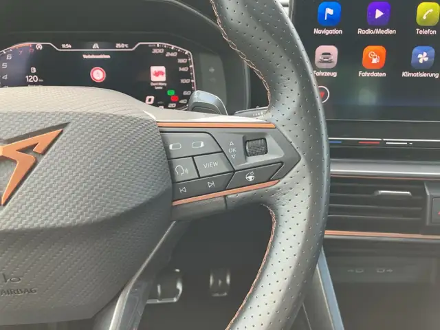 CUPRA Leon view 23