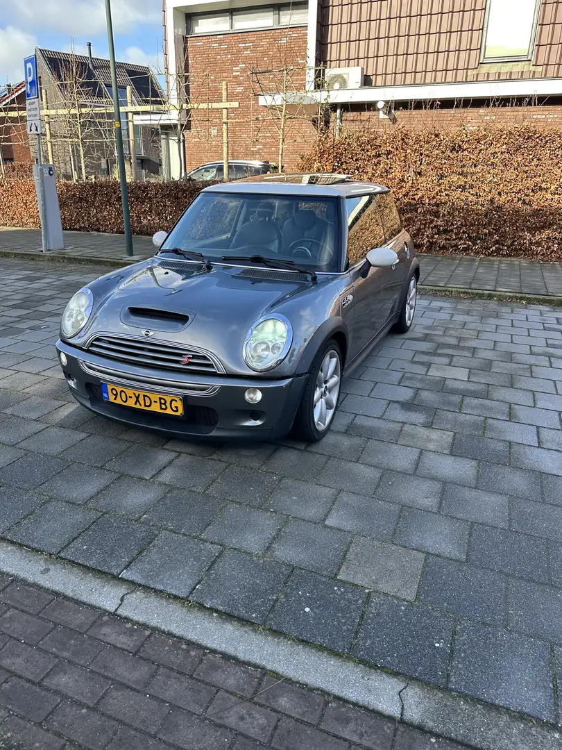 MINI Cooper S R53 Gris - 2