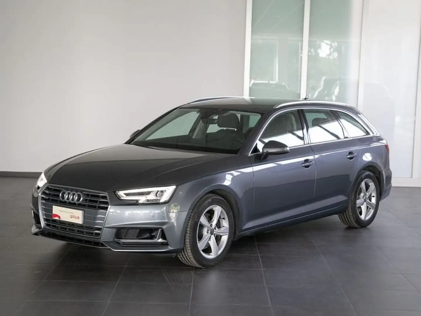 Audi A4 Avant TDI2.0 L4110 A7 Gris - 1