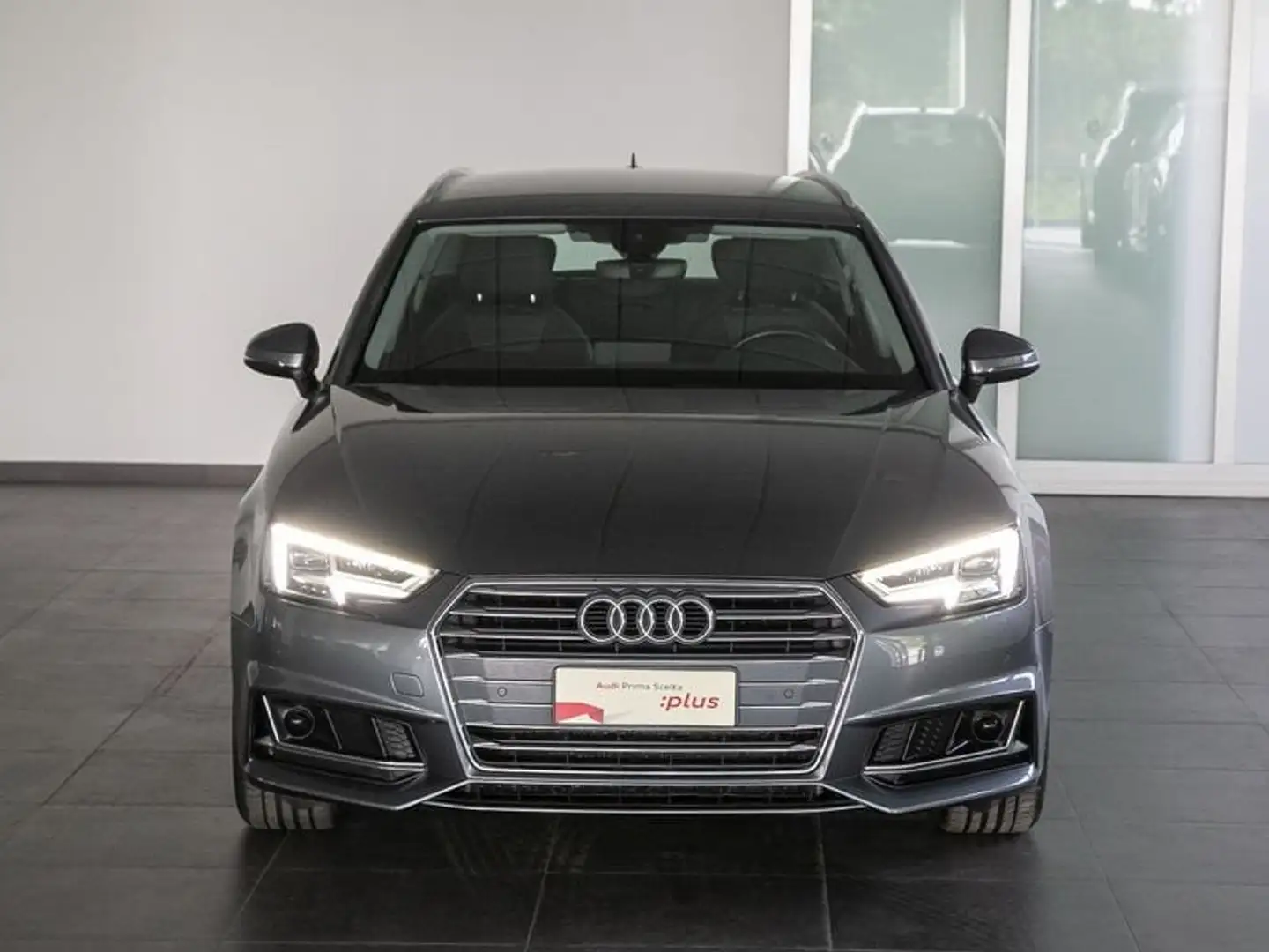 Audi A4 Avant TDI2.0 L4110 A7 Gris - 2