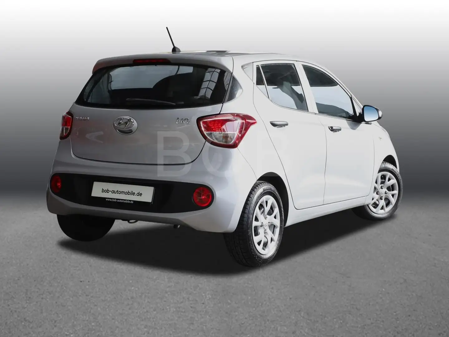 Hyundai i10 1.0 Classic ZV USB KLIMA Allwetter wenig Km Silber - 2
