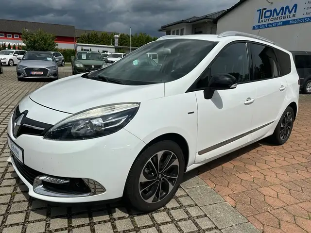 Renault Grand Scenic Scenic III 2.0 dCi Grand BOSE Edition/ 7-Sitzer