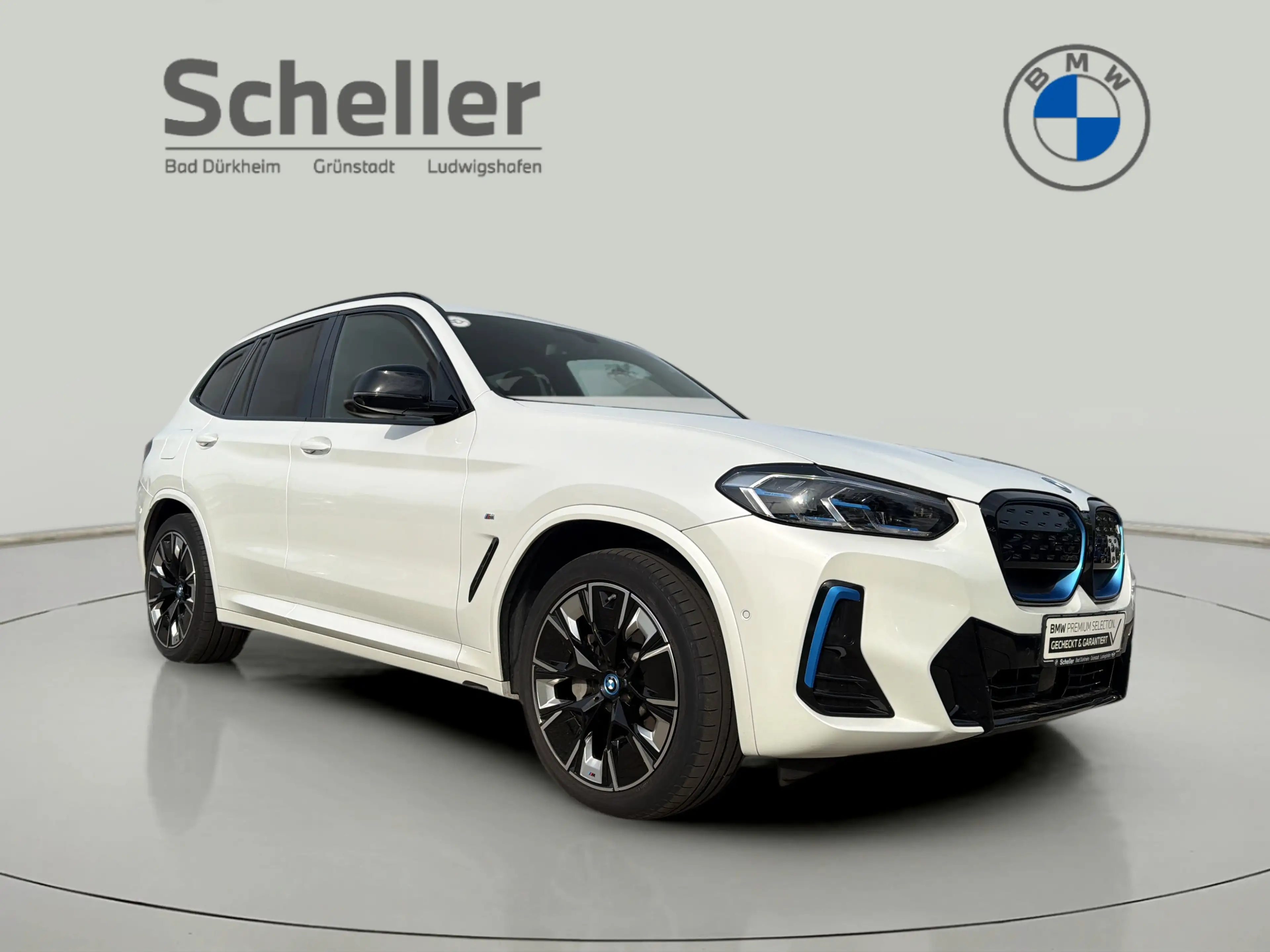 BMW iX3 M SPORT — photo 10