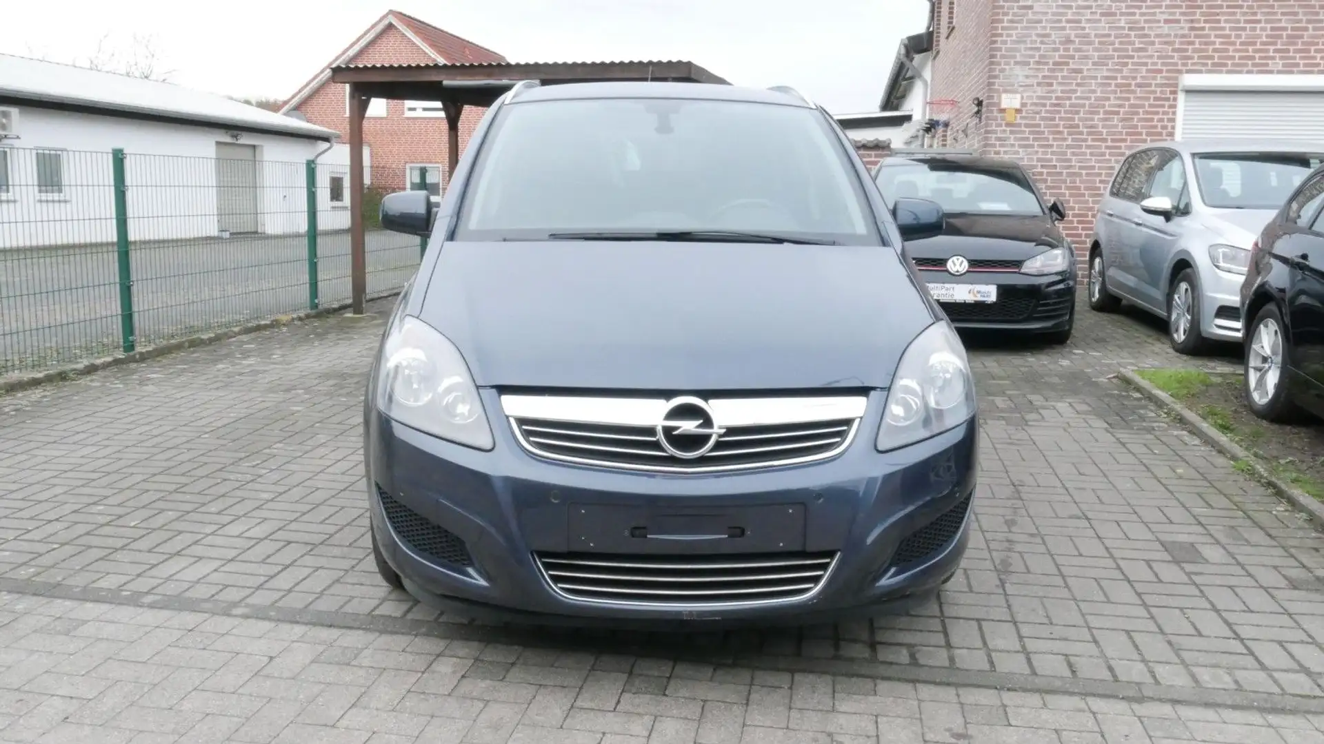 Opel Zafira B Edition "111 Jahre" Blau - 2