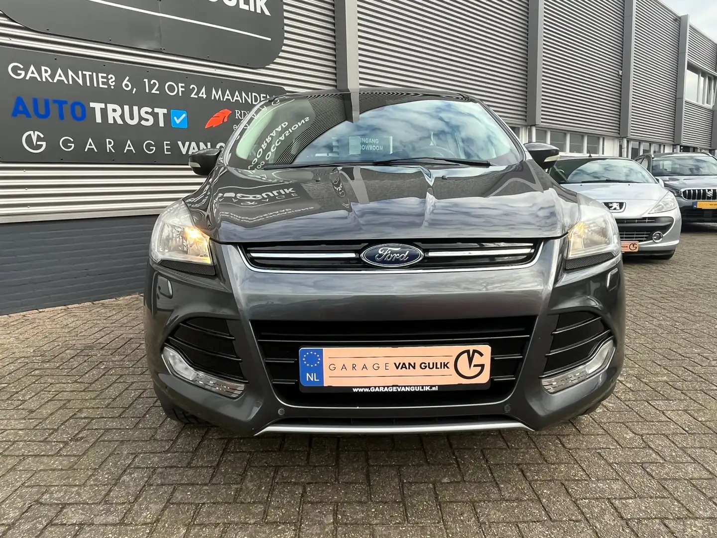 Ford Kuga 1.5 150PK Navi,Clima,Cruise,Bluetooth,Isofix,Usb,L Grijs - 2
